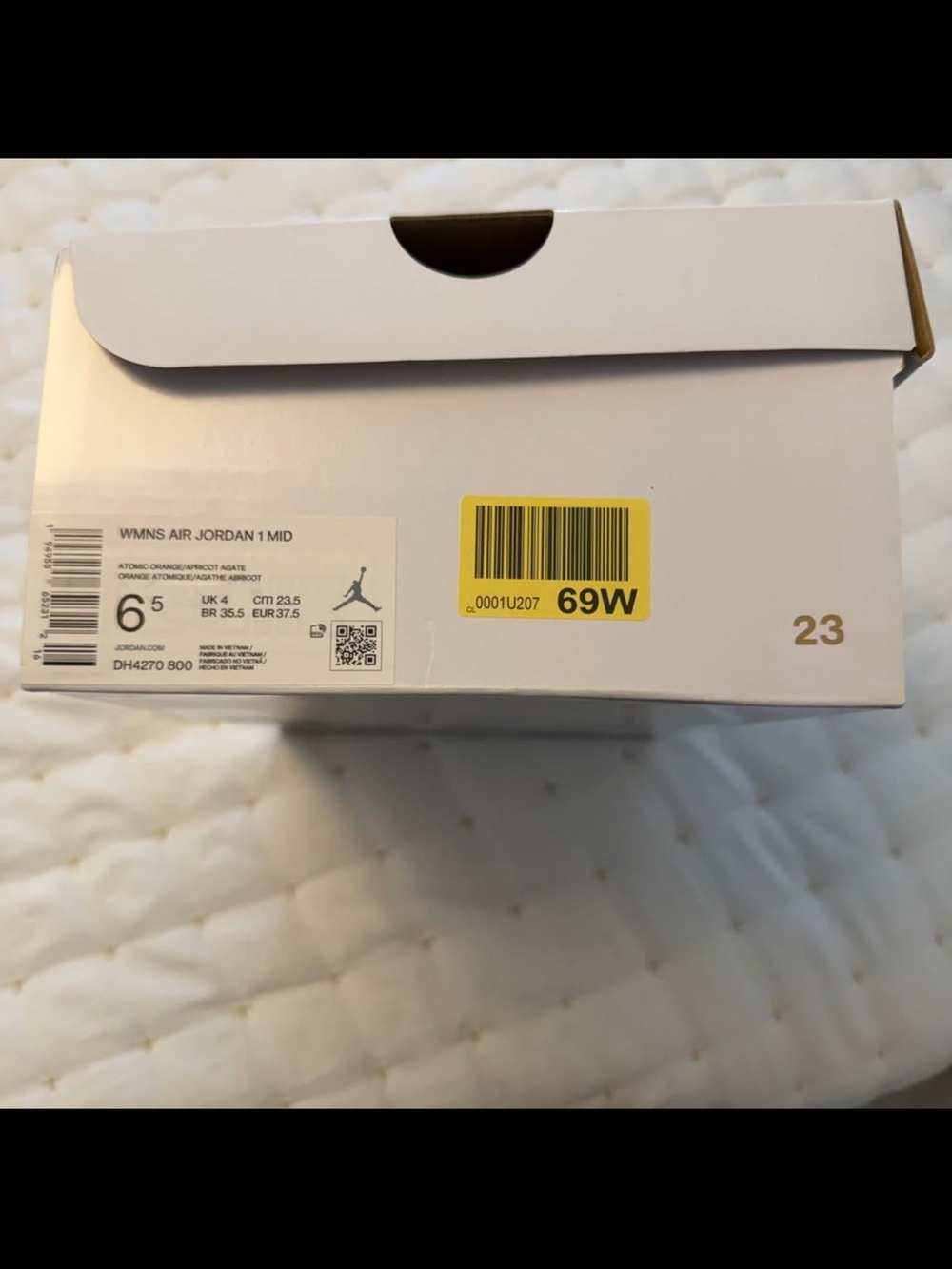 Nike Jordan 1 Mid Apricot Orange - Picture 7 of 7